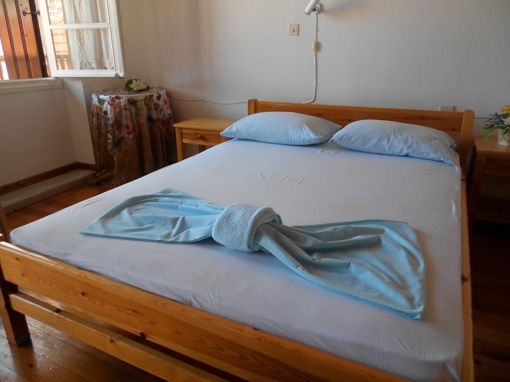 Aggela Guesthouse Skopelos Pokój zdjęcie